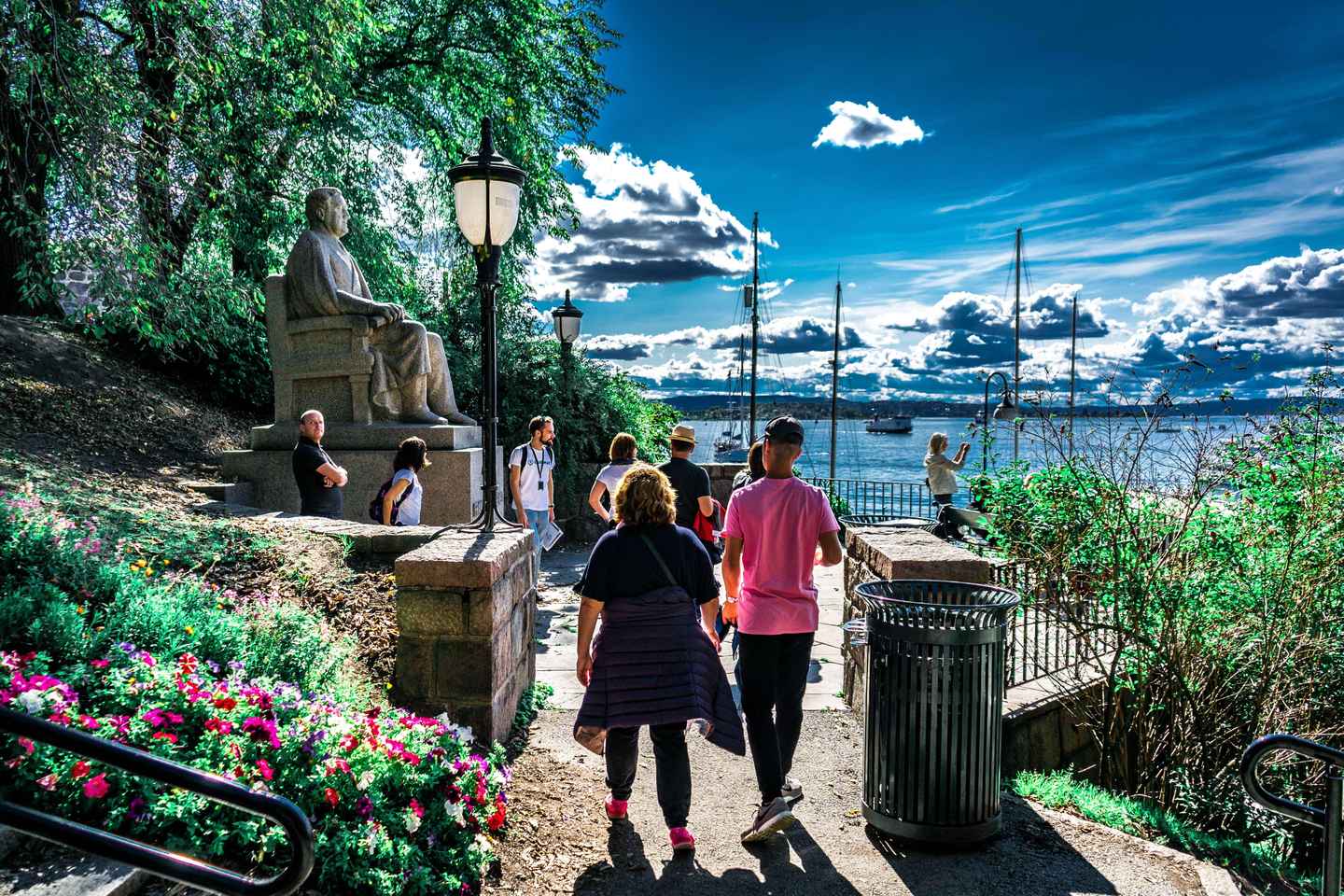 Oslo: Private Walking Tour - Tour in English, German, French, Italian, Spanish, Norwegian