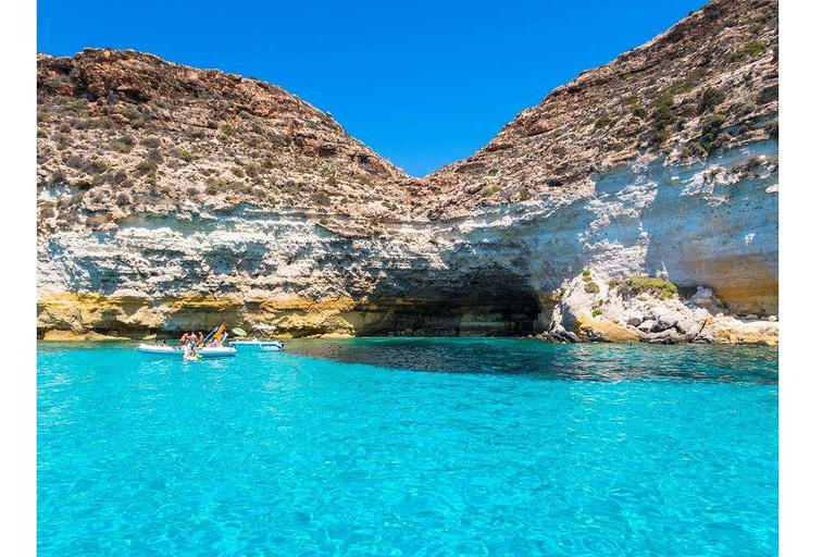 Lampedusa: Luna Celeste Boat Tour with Lunch