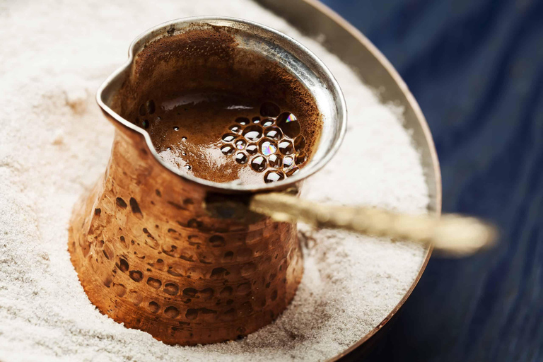 Thessaloniki: Coffee, Pastries and Stories of Mythology