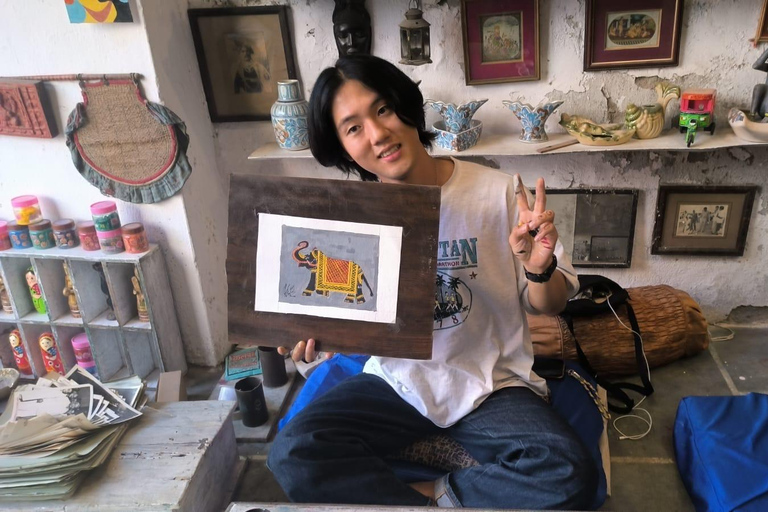 Udaipur: Lakeview Painting Workshop with Refreshments