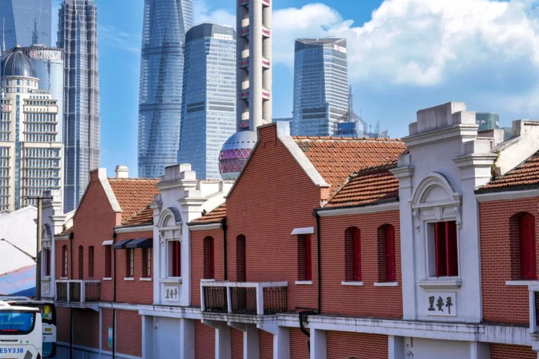 Shanghai: North Bund & Suzhou River Night Tour & Photograph