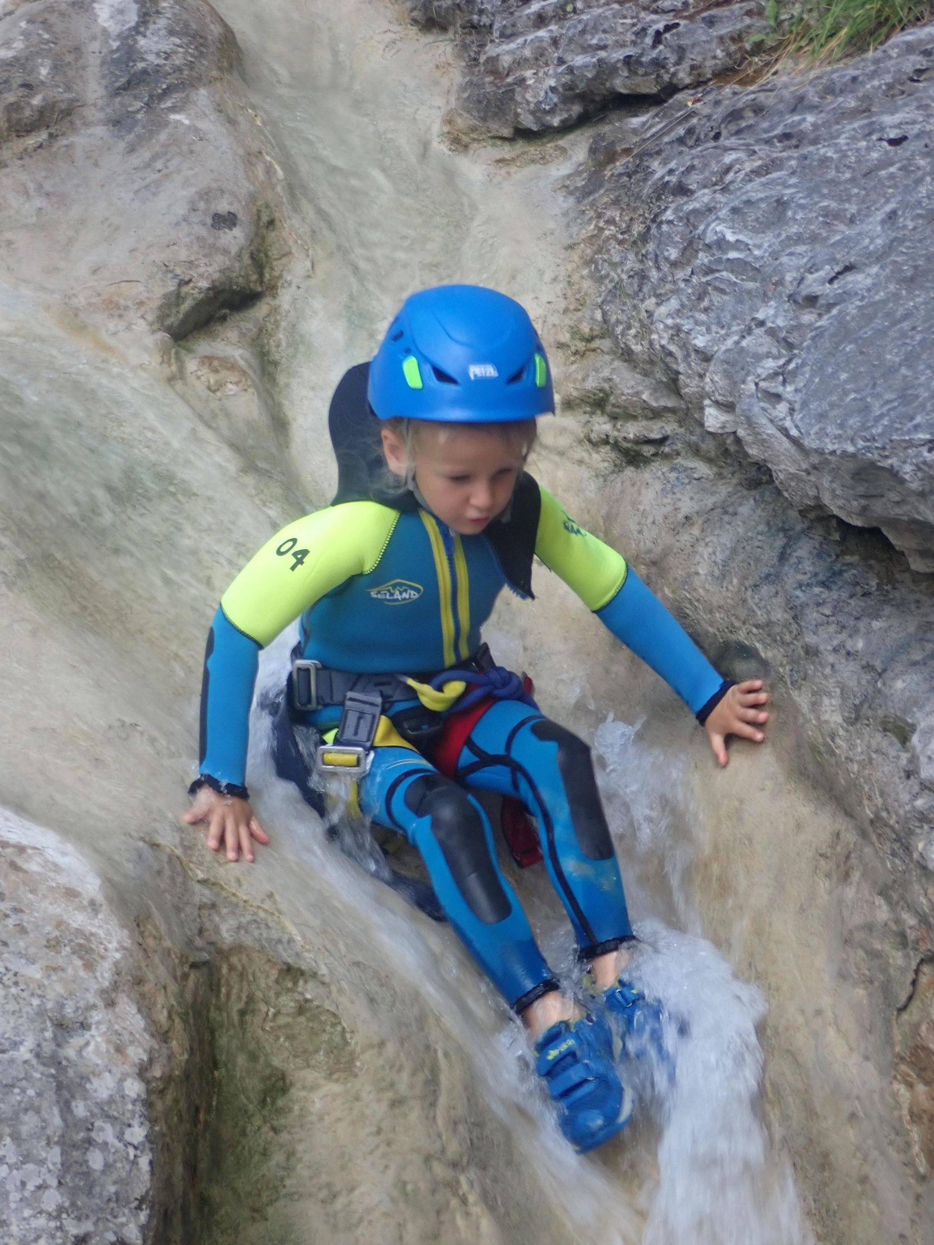 Castellane: Canyoning-Abenteuer für Familien mit Guide