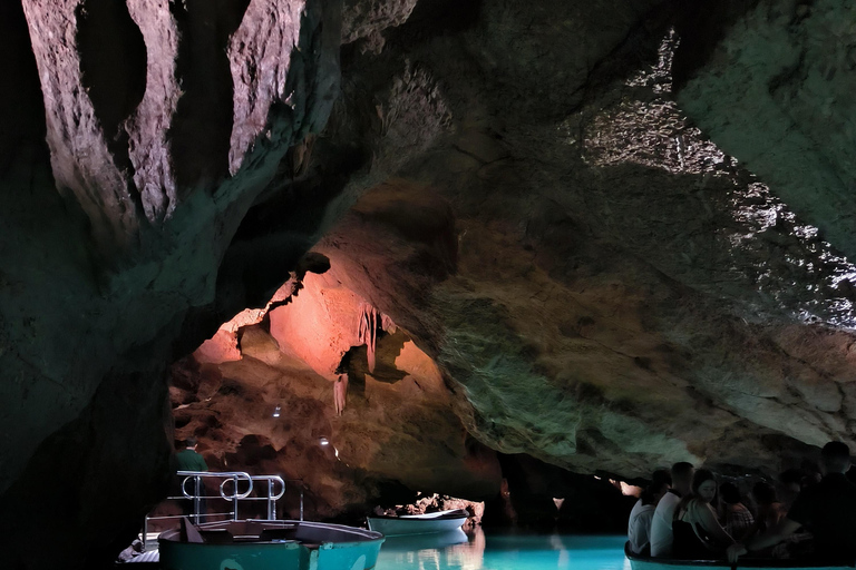 Visita guiada às cavernas de San José