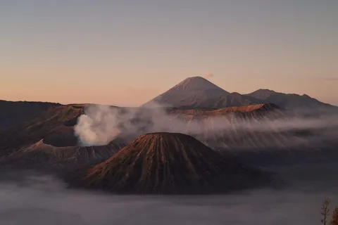Surabaya: Tumpak Sewu, Bromo, & Ijen 3-Day Tour