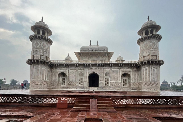 Excursão ao Taj Mahal com Fatehpur Sikri saindo de DélhiTransporte e guia local para Agra