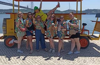 Lissabon: 1-stündige Bier-, Sangria- oder Prosecco-Radtour