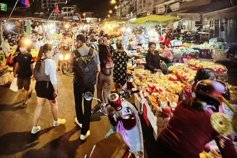 Il tour gastronomico più bello di Phnom Penh in Tuk TukTour per piccoli gruppi