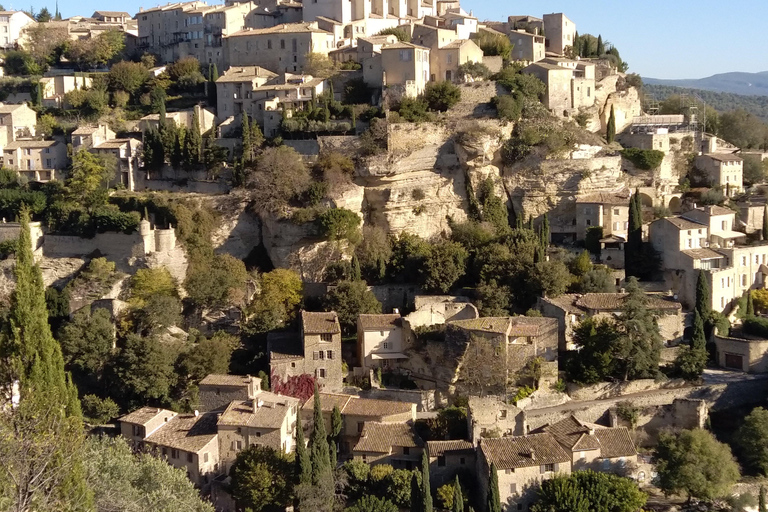 au départ Avignon: media jornada en 3 pueblos de Provenza