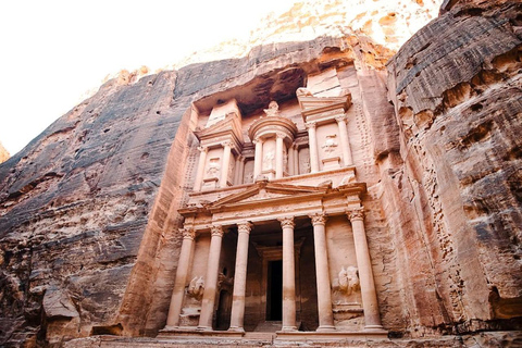 Private Day Tour to Petra and Dead Sea