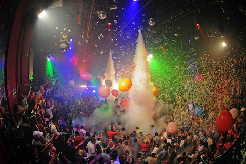 Cancun Combo: Taco & Beer Tour with Coco Bongo Night Show With Cancun Hotel Pick-Up