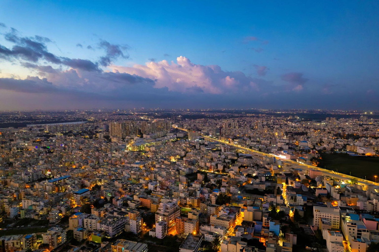 Explora Bangalore à noite: passeio guiado a péExplora Bangalore à noite: visita guiada a pé