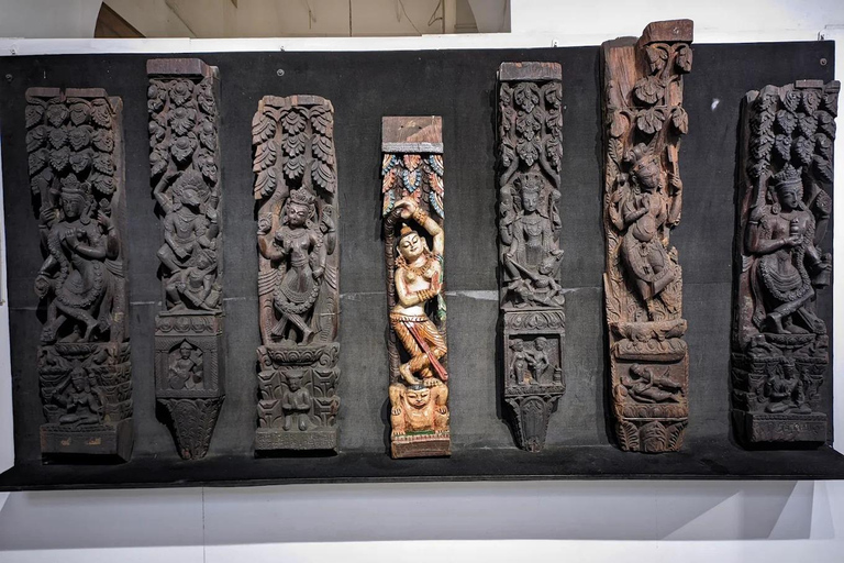 Kathmandu: National Museum of Nepal Guided Tour Group Tour