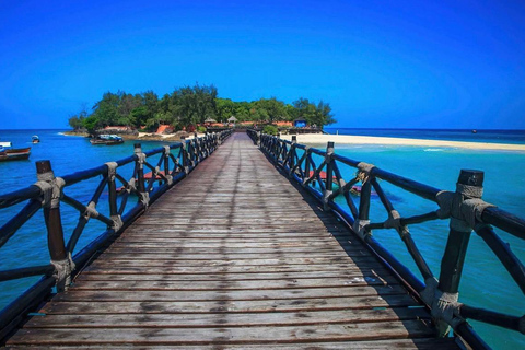 Zanzibar: Prison Island & Stone Town Private Tour + Pickup PRIVATE TOUR: with a designated meeting point - No pickup