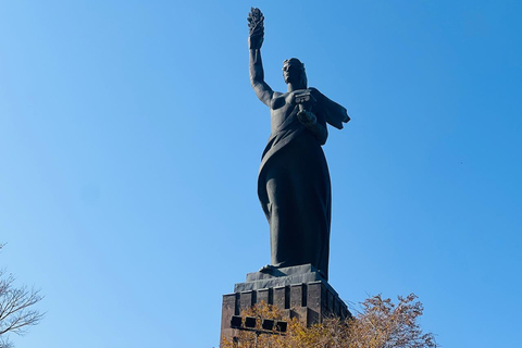 From Yerevan: Gyumri Day Trip with Black Fortress
