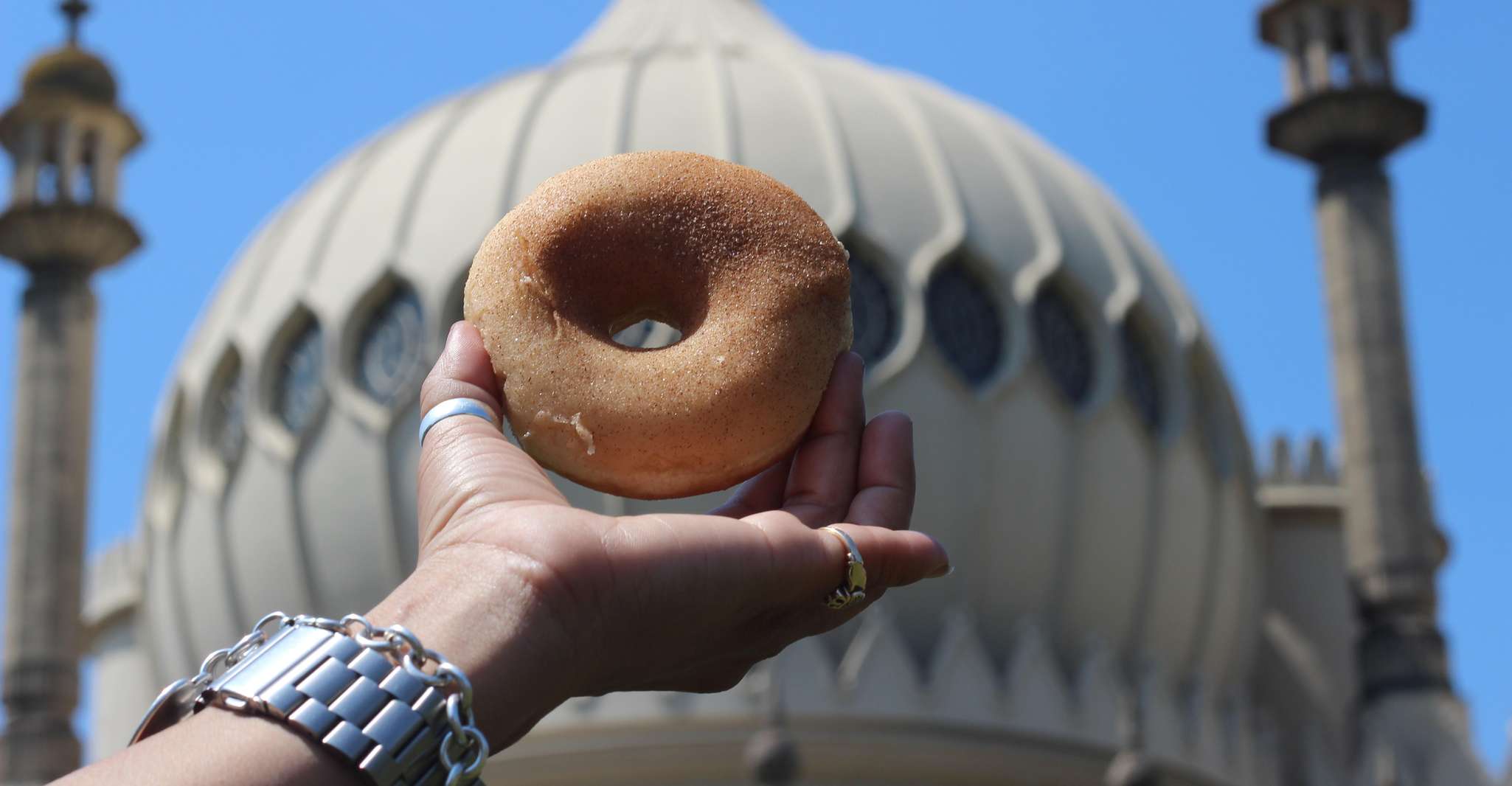 Brighton Festive Donut Adventure by Underground Donut Tour - Hizvo