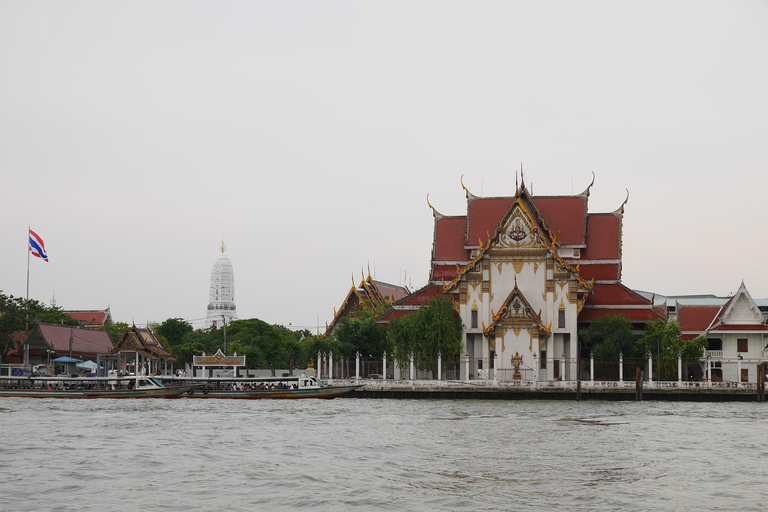 Passeios personalizados em Bangkok com carro e motorista particularesBangkok com um carro particular e motorista 4 horas