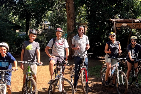 Kanoën, Fietsen & Koffie tour in Arusha met lunch+drankjesKanoën, fietsen en koffietour in Arusha met lunch en drankjes