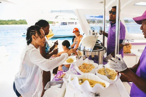 Crucero de un día en catamarán (Isla Norte - Compartido) con servicio de recogidaCrucero de un día en catamarán (Isla Norte - Compartido)
