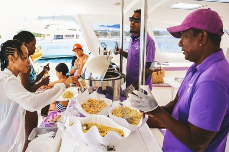 Crucero de un día en catamarán (Isla Norte - Compartido) con servicio de recogidaCrucero de un día en catamarán (Isla Norte - Compartido)