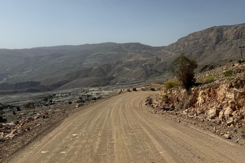 Muscat: Nizwa Souq & Jebel Shams Grand Canyon Full-Day Tour Private experience with dedicated vehicle