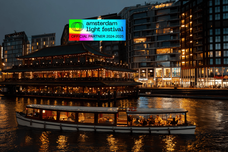 Amsterdam: Official Light Festival Cruise unl. Drinks&amp;SnacksCruise without Drinks &amp; Snacks from Central Station