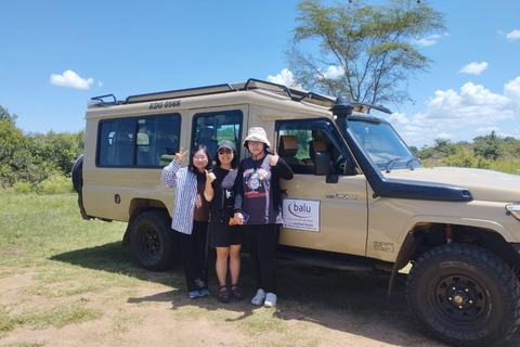 Nairobi : Safari de groupe de 3 jours dans le Masai Mara avec hébergementNairobi : 3 jours de safari en groupe dans le Masai Mara avec hébergement