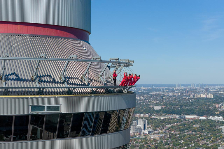 Toronto: CN Tower EdgeWalk Adventure Experience