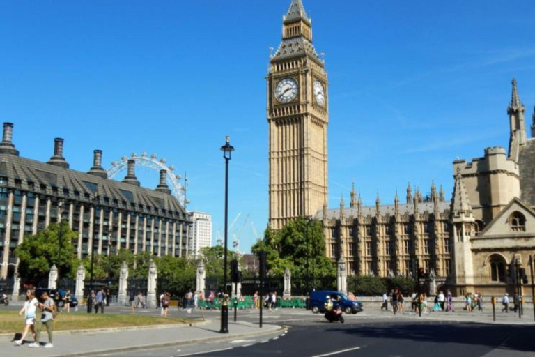 London: 6.30pm Highlights Walking Tour with Local Guide