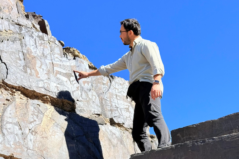 Bukhara: Nurata, Sarmyshsoy Petroglyphs & Gijduvan Day Trip Tour to Sarmyshsoy Gorge with a Small Group