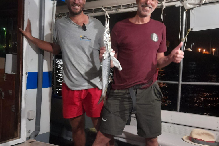 Sfakia: Barracuda fishing at sunset with a professional fisherman Sfakia: Sunset barracuda fishing with a professional fisherman