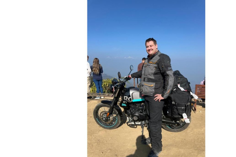 Kathmandu: Kulekhani and Chitlang Day Motorbike Tour