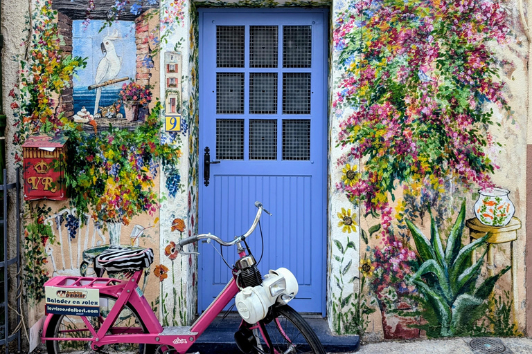 Argelès-sur-Mer: Guided Solex Ride and Heritage Discovery