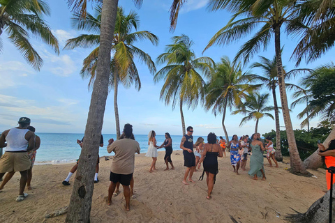 San Juan : Cours de salsa au coucher du soleil sur la plage