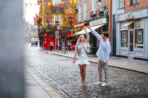Dublin: Private Photography Session for Couples & Visitors - Image 3