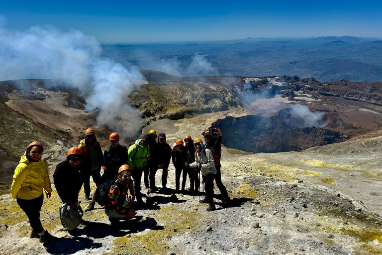 ETNA: Excursión a los Cráteres de la Cumbre en Teleférico y 4x4
