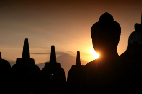 Semarang: Borobudur Private Day Tour Drop Off At Yogyakarta