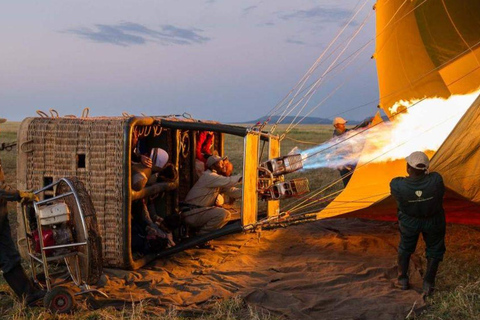 Arusha: 6-Day Tanzanian Nature Walk and Wildness Adventure