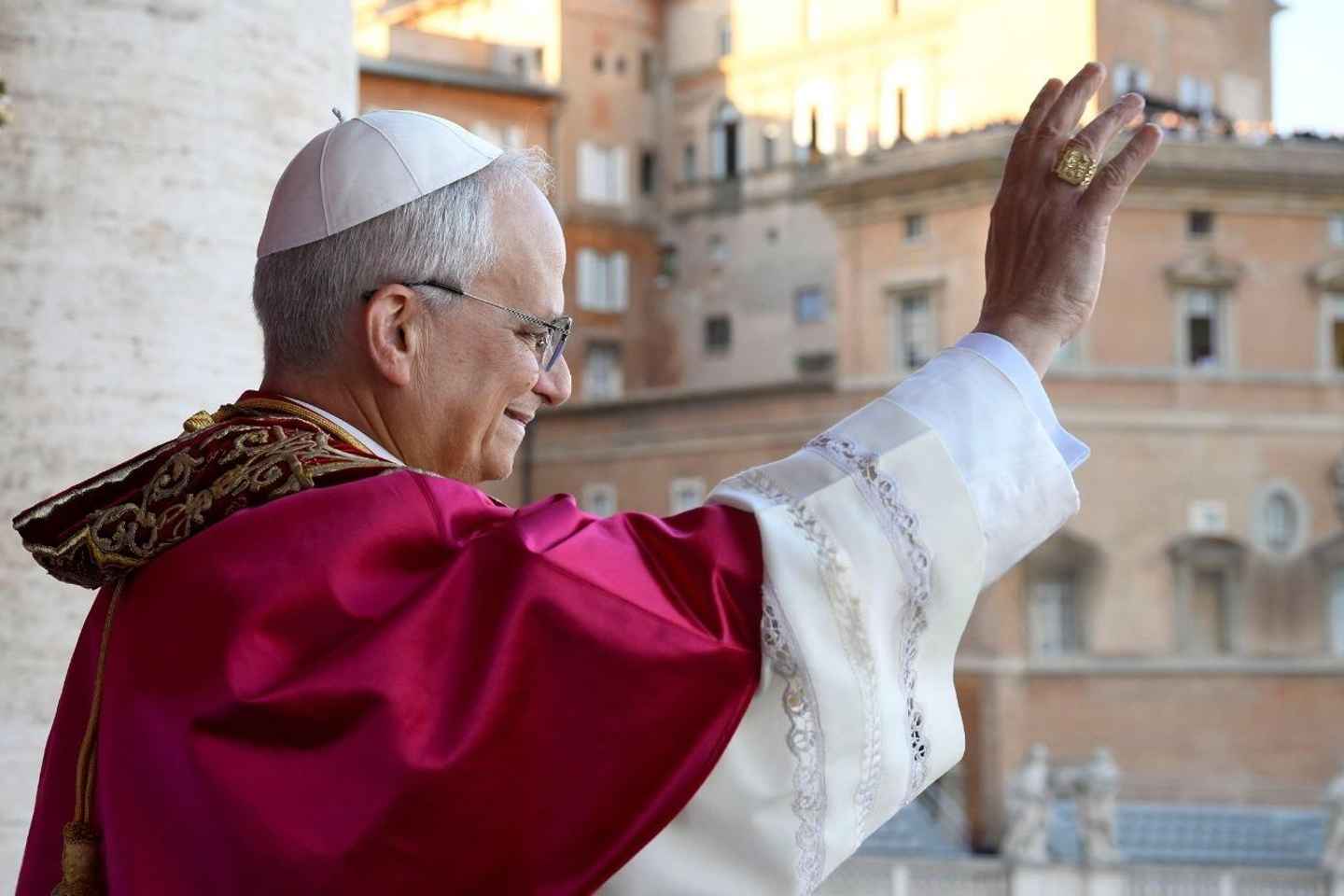Papal Audience with Escort and Entry Ticket Experience