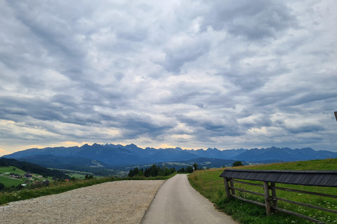 From Zakopane: Dunajec River Rafting Day Trip with Tastings