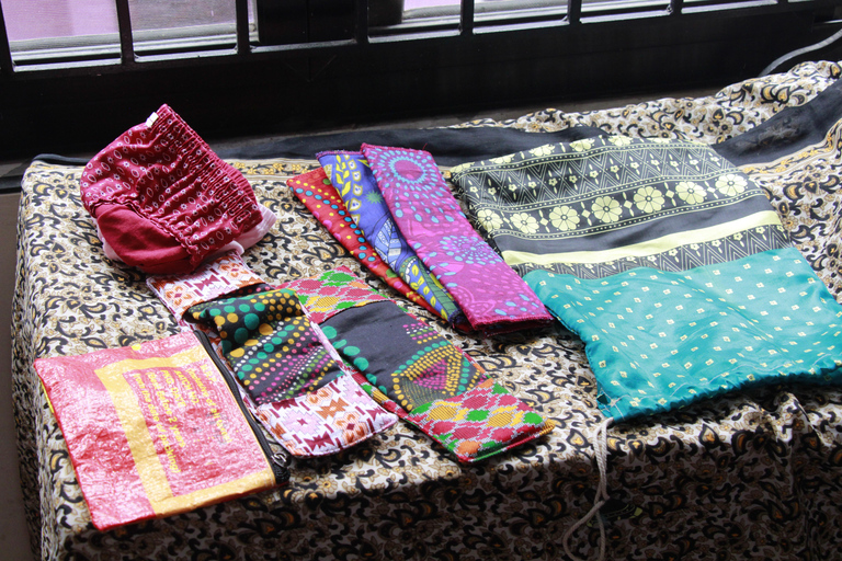 Kathmandu: Meeting Female Artisans and Shopping Experience Private