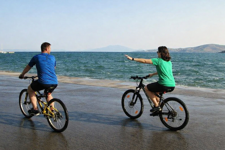 Durrës Bike Tour: Cycle the Beach, City & Amphitheatre