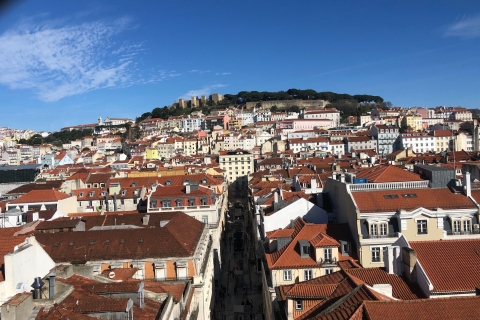 Lisboa: Lisbon Old town tour turístico privado en Tuk TukLisboa : 1,5 Horas de tour turístico privado por el casco antiguo
