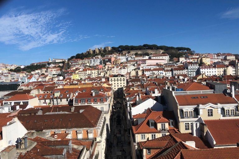 Lisbonne : Visite touristique privée de la vieille ville de Lisbonne en Tuk TukLisbonne : visite touristique privée de 1,5 heure de la vieille ville