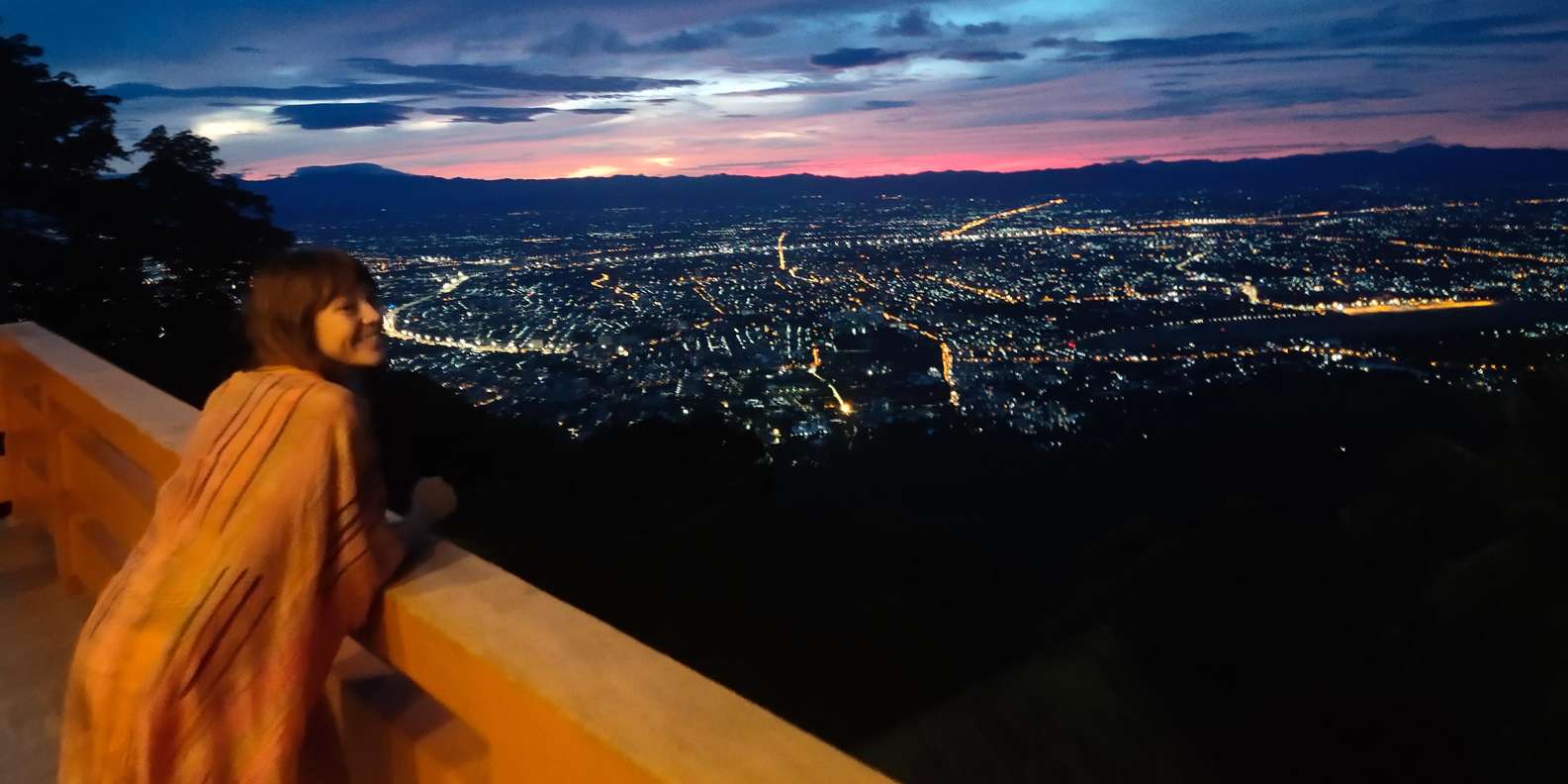 願望成就　魔術崇拝神　バフォメットプライロケット　アジャンアピチャイ Spiritual Sunrise Wat Doi Suthep, Pha Lat, Alms & Meditation