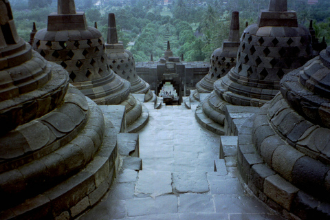 ERSTAUNLICHER BOROBUDUR-BESUCH