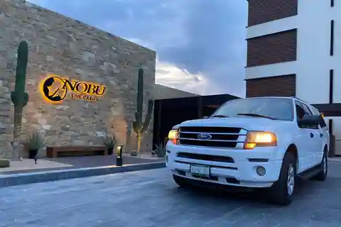 Los Cabos: Premium Transfer Airport - Tourist Corridor