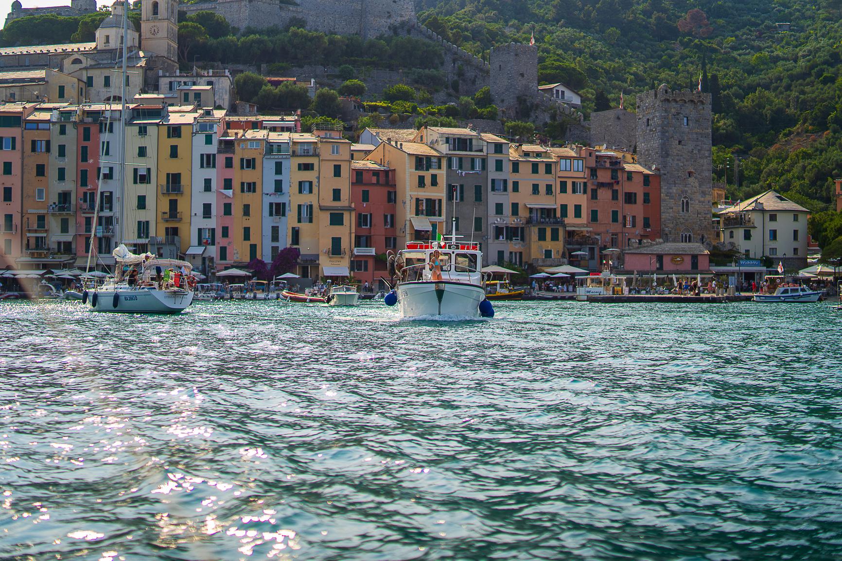 Portovenere:Bootsfahrt zum Golf der Dichter und Inseln mit Mittagessen
