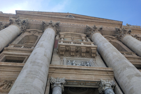 Roma: Tour della Basilica di San Pietro, delle Tombe Papali e della Scalata della CupolaTour di gruppo in inglese