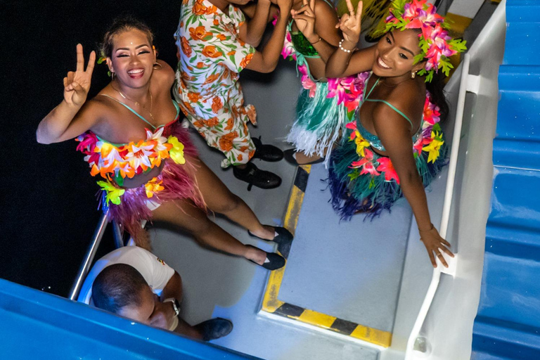 White Night Boat Party: Dinner Buffet, Dancing and Open Bar