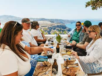 Fira: Visita guiada a pie gastronómica con degustaciones